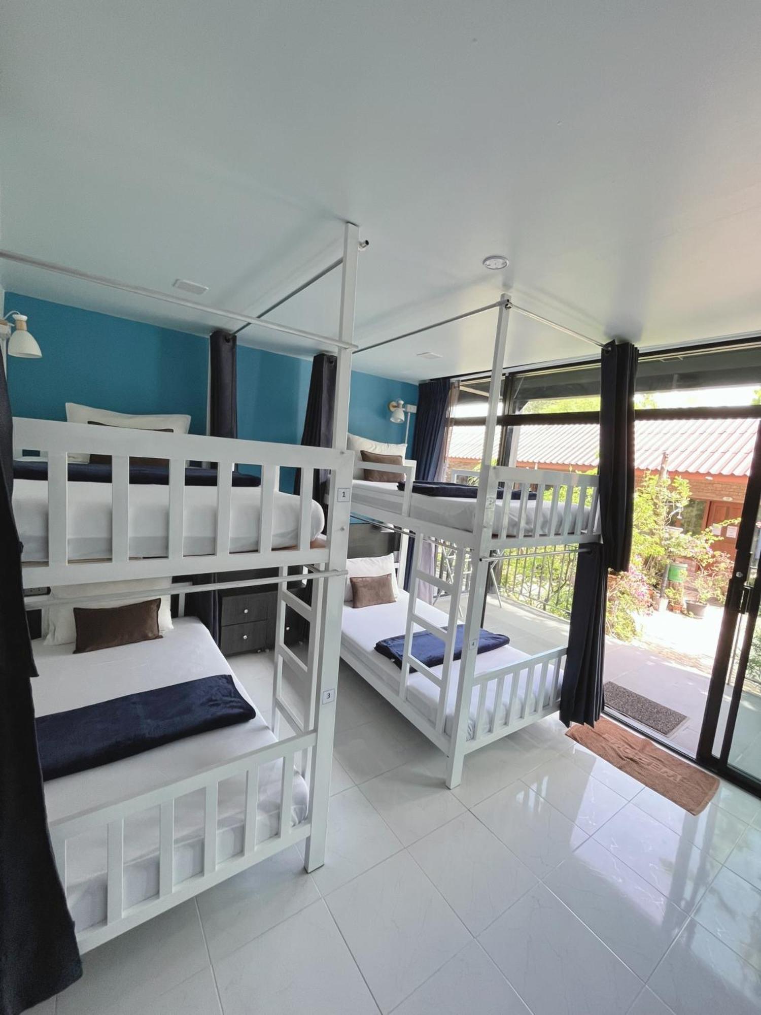 Dee Dee Sea Front Hostel Koh Phi Phi Ngoại thất bức ảnh