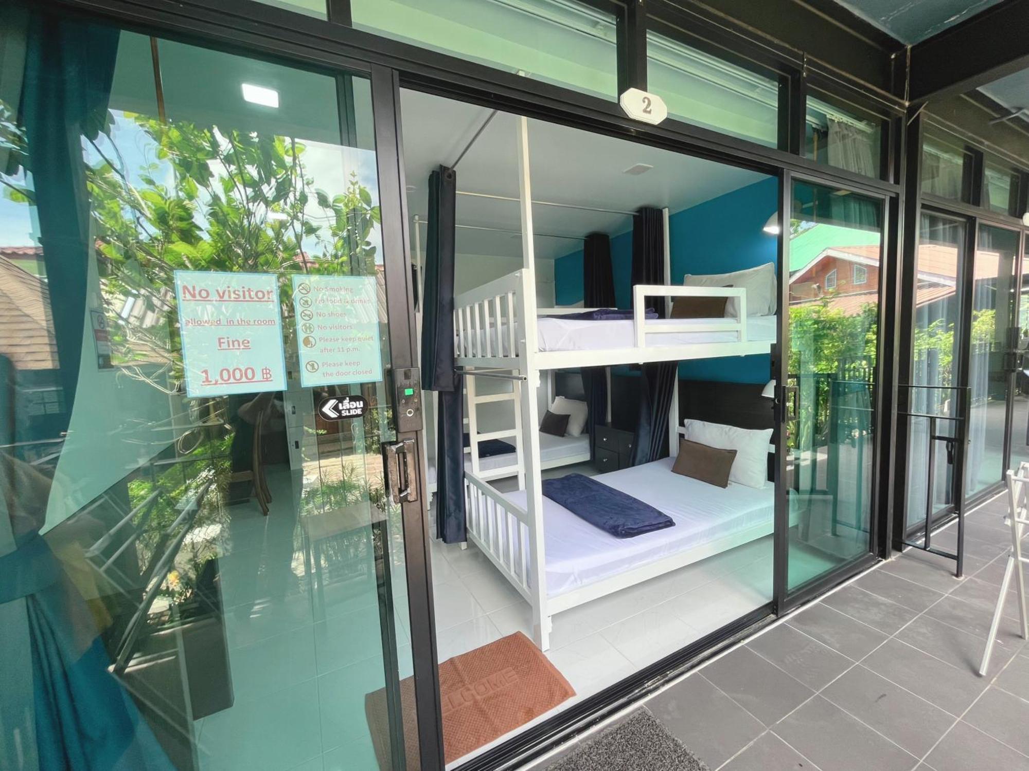 Dee Dee Sea Front Hostel Koh Phi Phi Ngoại thất bức ảnh